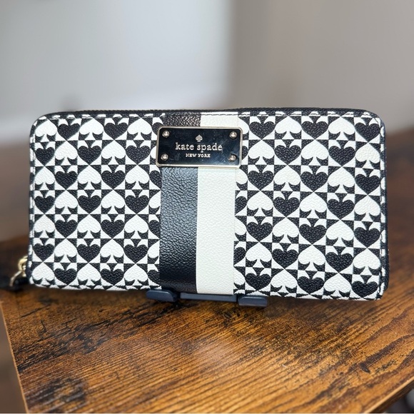 NWT Kate Spade Vibrant Black/White Neda Wallet - Picture 4 of 5